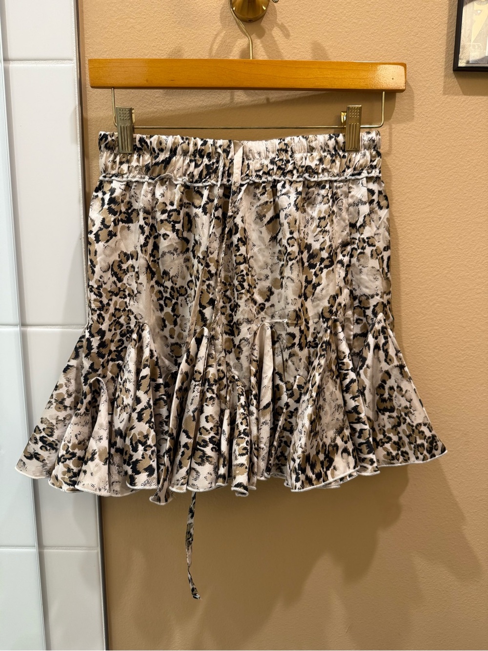 NWT - Selfie Leslie Animal Print Ruffle Hem Drawstring Skirt - Beige/Black